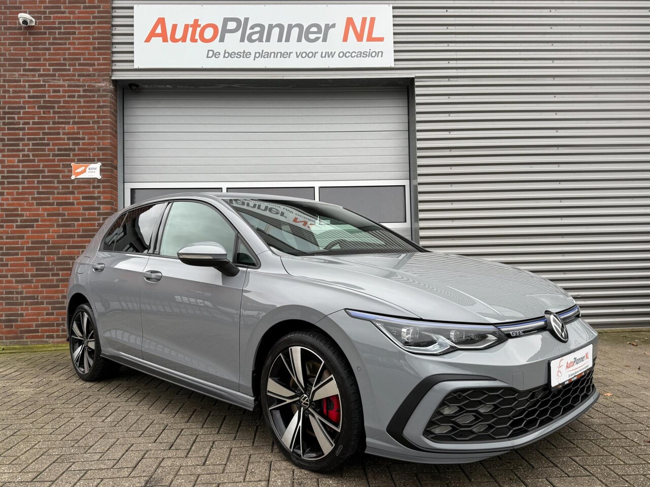 Volkswagen Golf - VIII 1.4 GTE eHybrid! Camera! HUD! 1e Eigen.! - AutoWereld.nl