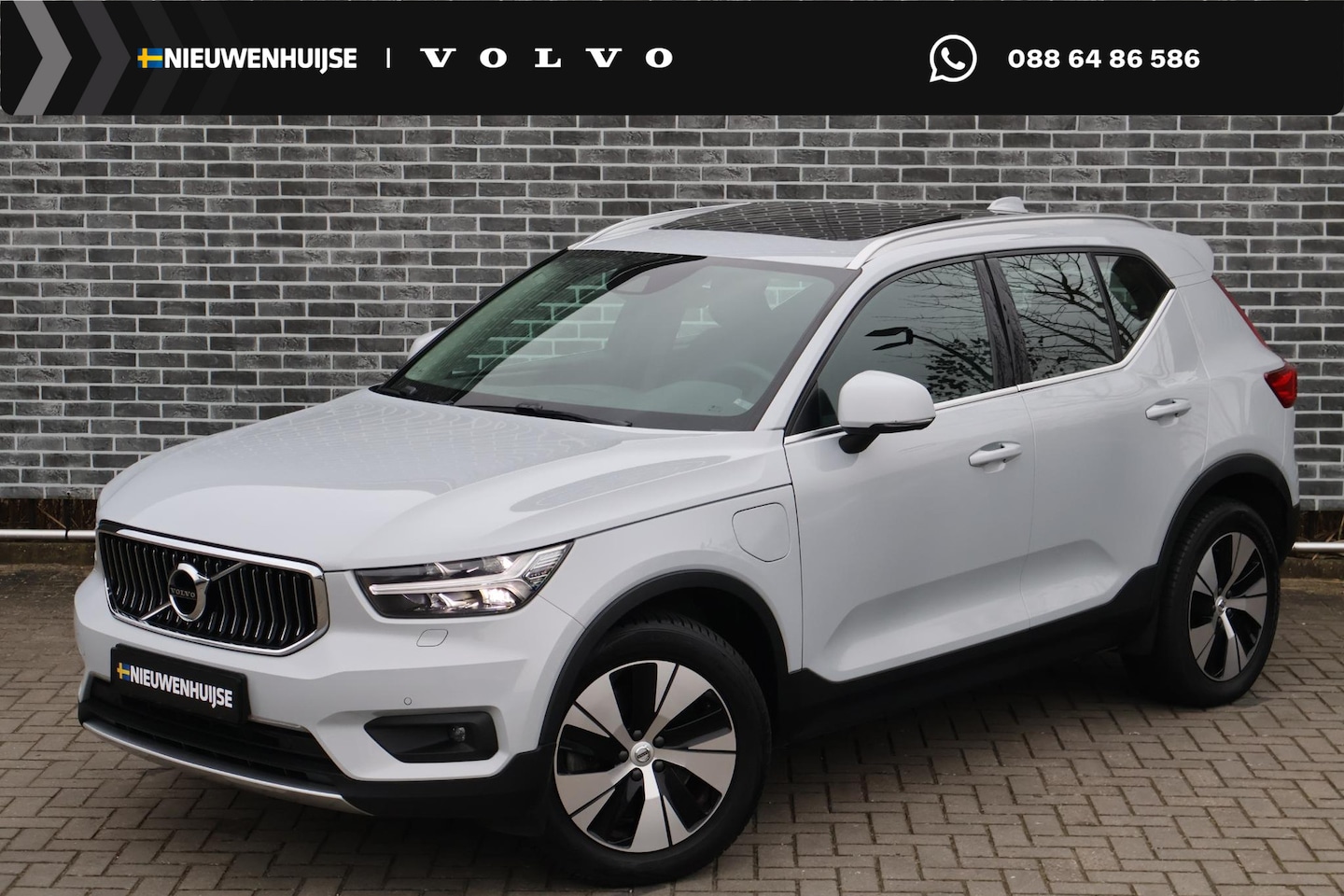 Volvo XC40 - Plug-in Hybrid T5 Inscription Expression | Trekhaak | Panoramadak | Adaptieve LED koplampe - AutoWereld.nl