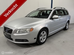 Volvo V70 - 2.5FT Momentum XENON