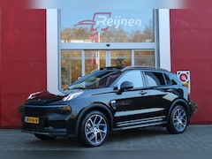 Lynk & Co 01 - 1.5 261PK PHEV | NIEUW MODEL DONKERE HEMEL BEKLEDING | PANORAMA SCHUIF / KANTELDAK | INFIN