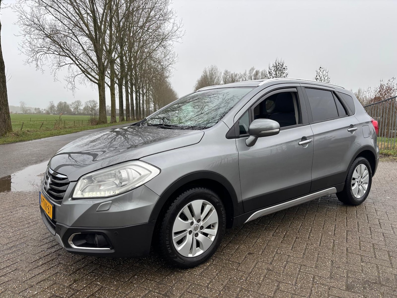 Suzuki SX4 S-Cross - 1.6 High Executive AllGrip 1.6 High Executive AllGrip - AutoWereld.nl