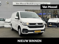 Volkswagen Transporter - 2.0 TDI L1H1 150PK | Airco | Automaat | Trekhaak | Parkeersensoren Achter | Multifuntionee