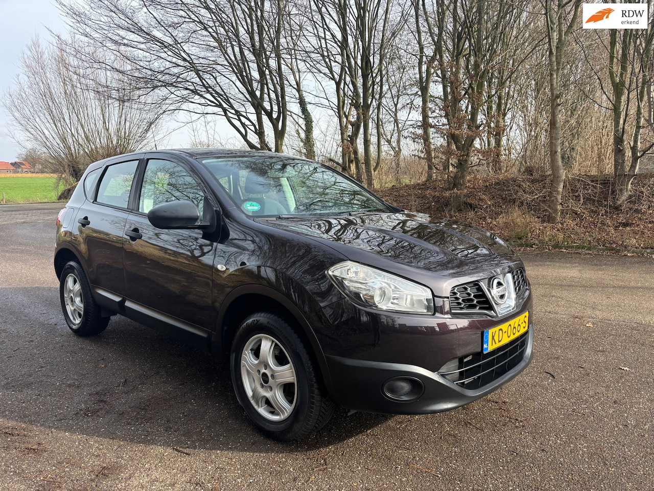 Nissan Qashqai - 1.6 Visia | NAP | APK 04-2027 - AutoWereld.nl
