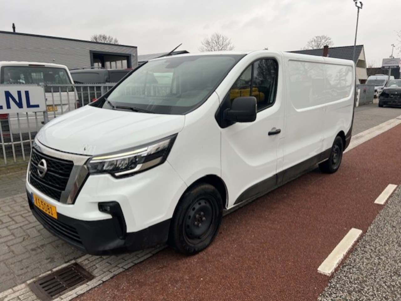 Renault Trafic - NISSAN NV300 2.0 dCi 130 T30 L2H1 AIRCO KLIMA EURO6 - AutoWereld.nl