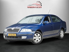Skoda Octavia - 1.6 FSI Elegance Clima Cruise Trekhaak apk 12-26
