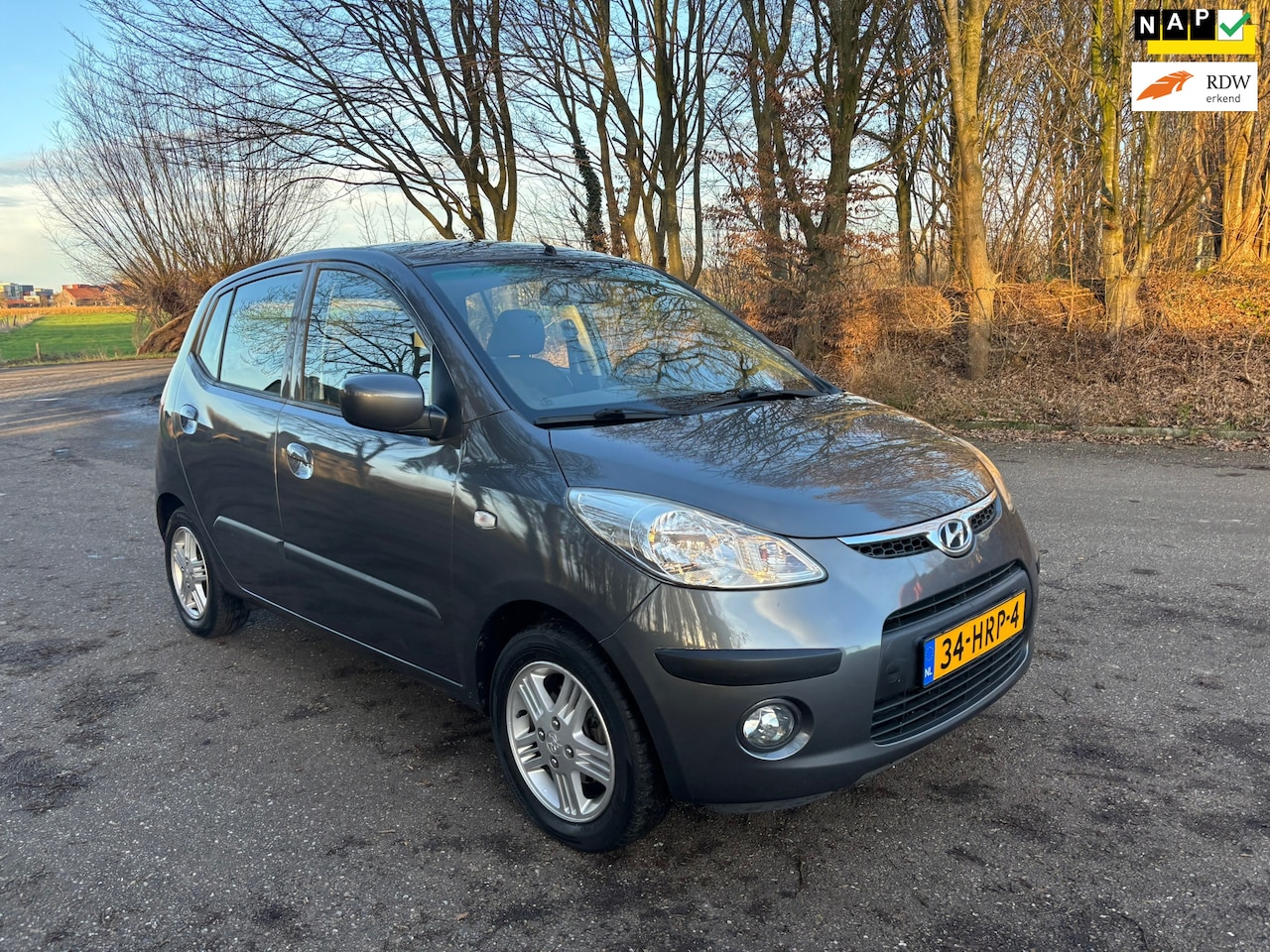 Hyundai i10 - 1.25i i-Catcher | Automaat | NAP | APK 02-2027! - AutoWereld.nl