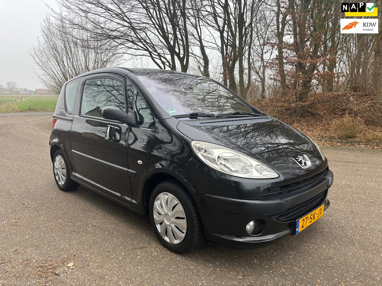 Peugeot 1007 - 1.4 Gentry | Airco | APK 07-2026 - AutoWereld.nl