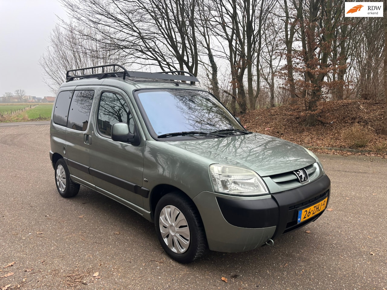 Peugeot Partner MPV - 1.6-16V Zenith 3 | Benzine | APK 11-2026 - AutoWereld.nl