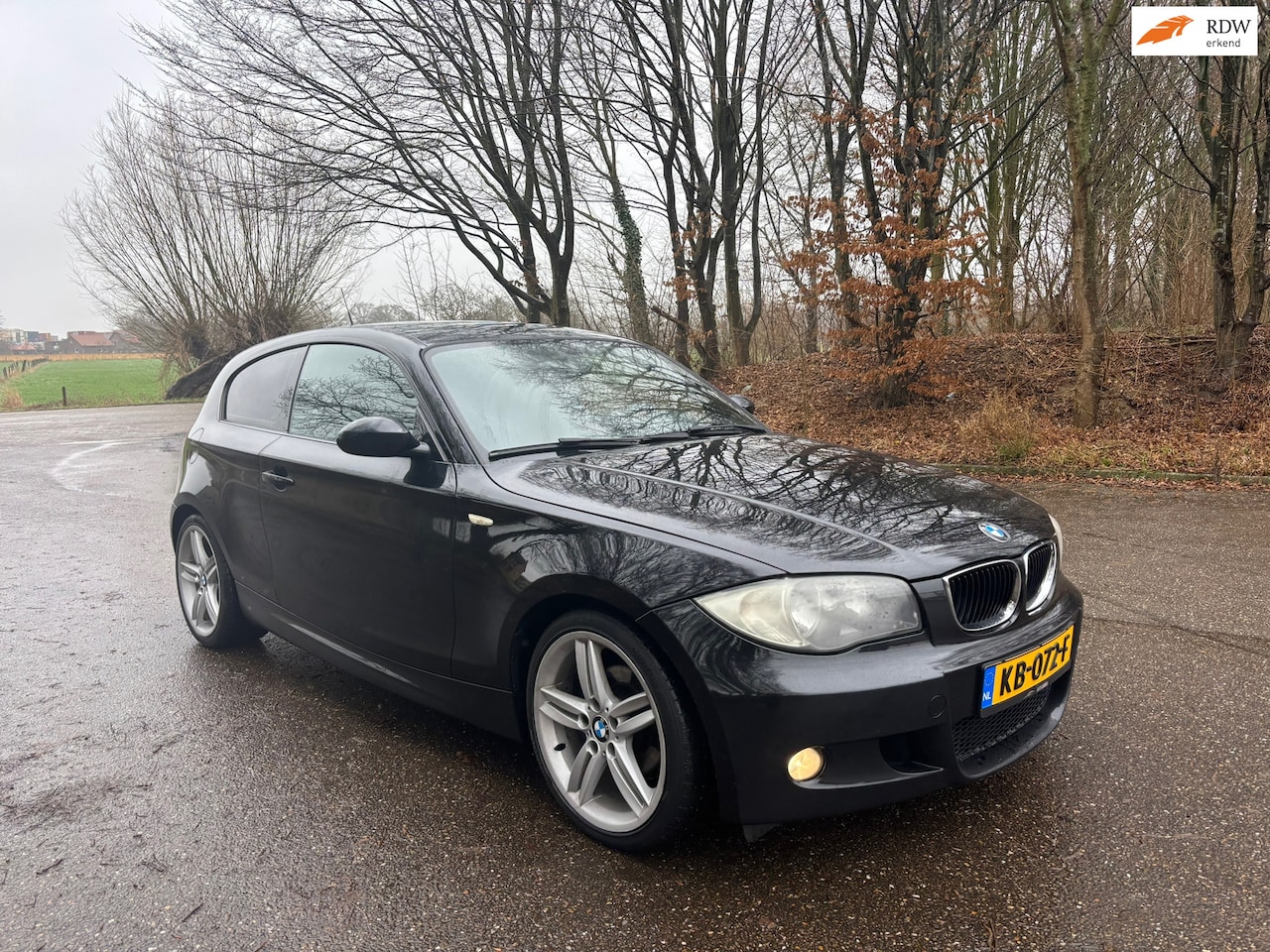 BMW 1-serie - 116i Introduction | M-Pakket | 18'' | APK 02-2027 - AutoWereld.nl