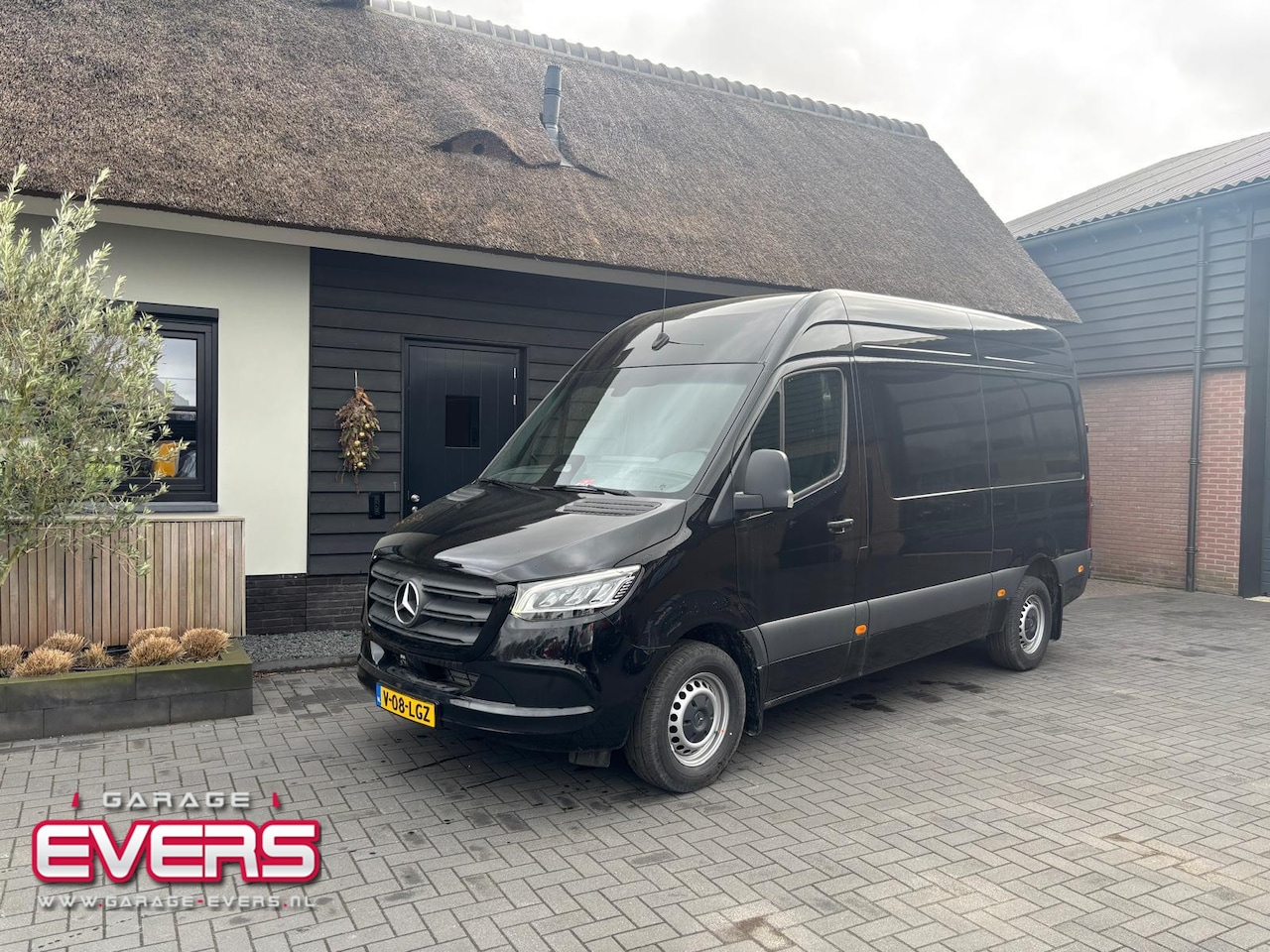 Mercedes-Benz Sprinter - 319 1.9 CDI L2H2 RWD 319 1.9 CDI L2H2 RWD - AutoWereld.nl