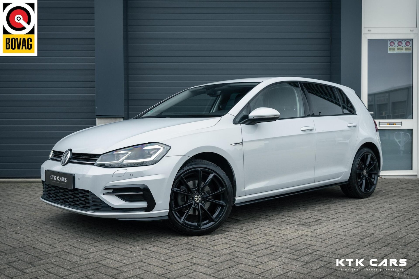 Volkswagen Golf - 1.5 TSI R-Line LineAssist|ACC|CarPlay|Stoelverwarming|LED|navi - AutoWereld.nl