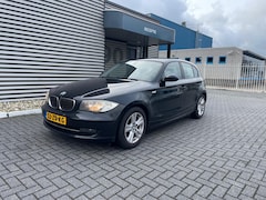 BMW 1-serie - 116i Business Line