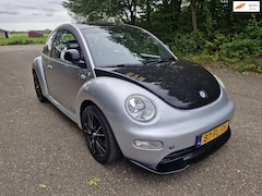 Volkswagen New Beetle - 2.0 Highline | APK 04-2026