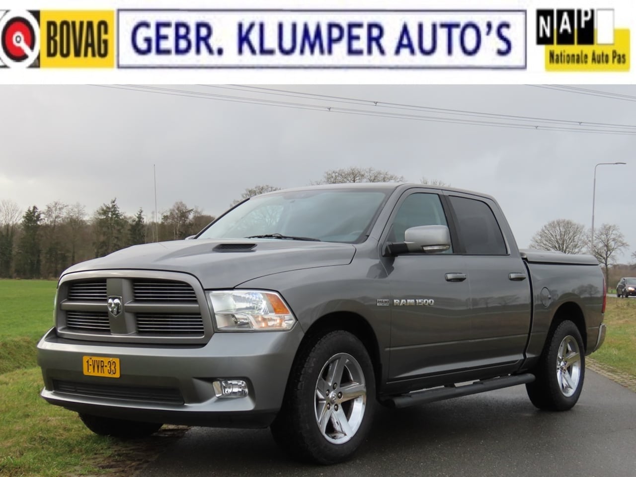 Dodge Ram 1500 - 5.7 V8 Crew Cab 5'7 20" LM, Trekhaak, Leer, Dak, Cruise, ECC, Navi, 3e Eigenaar - AutoWereld.nl