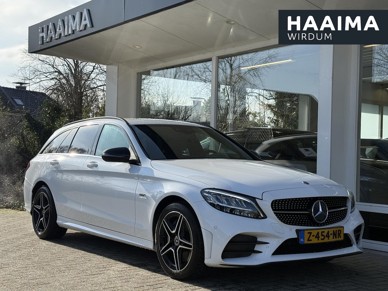Mercedes-Benz C-klasse Estate - 300 e | AMG-Line | Navi | Climate & Cruise Control | Stoelverwarming | PDC met Camera | - AutoWereld.nl