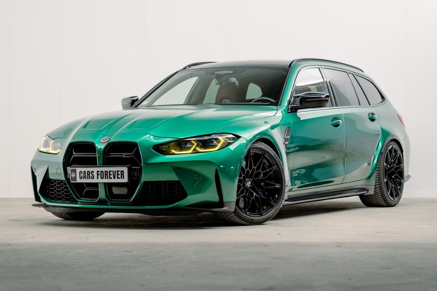 BMW 3-serie Touring - M3 xDrive Competition | Fabrieksgarantie tot maart 2028 | - AutoWereld.nl
