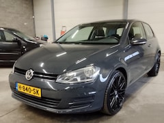 Volkswagen Golf - 1.2 TSI Trendline