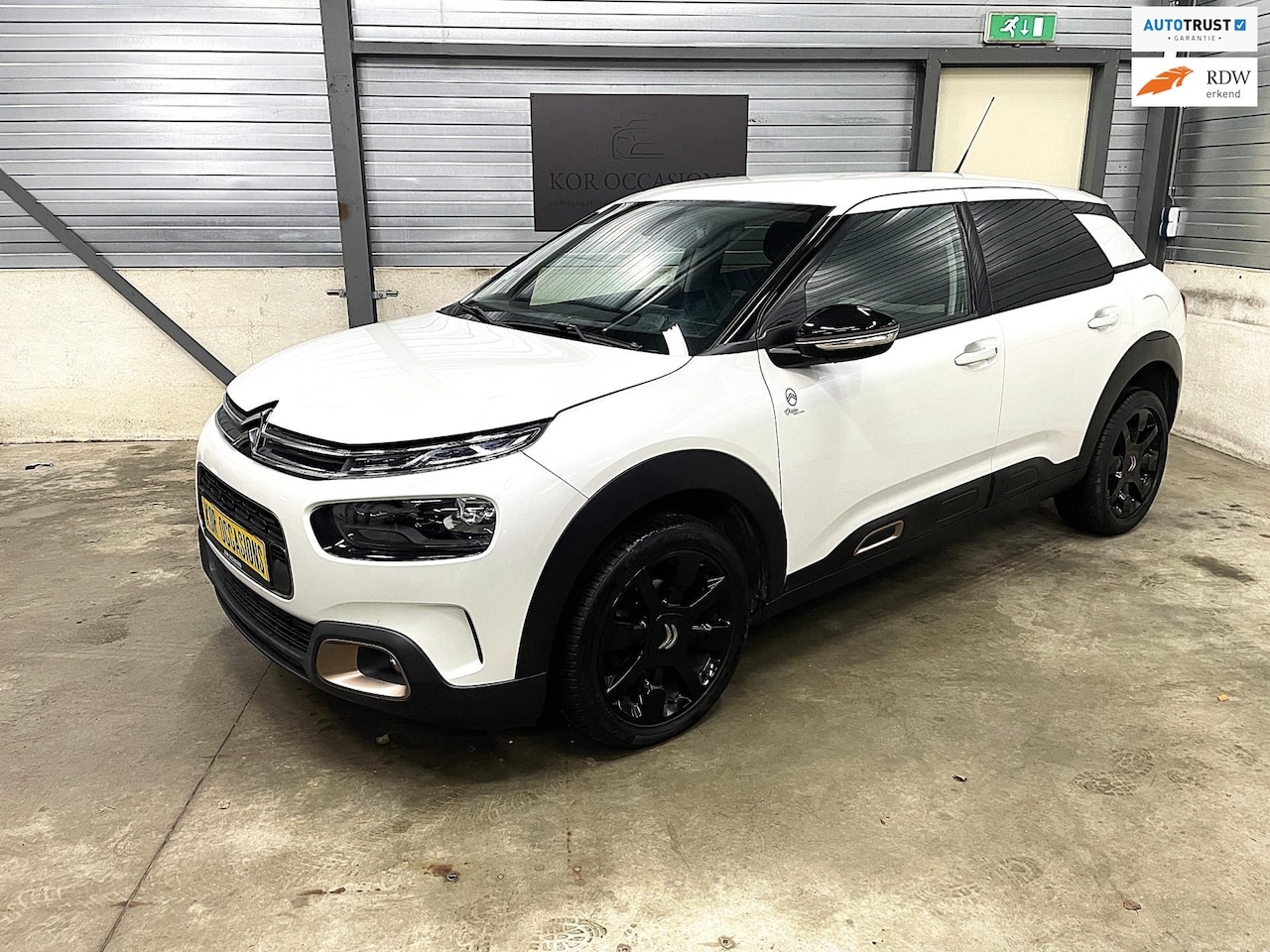 Citroën C4 Cactus - 1.2 Shine 1ste eigenaar dealer onderhouden - AutoWereld.nl