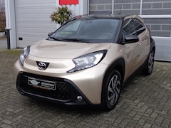 Toyota Aygo X - 1.0 VVT-i S-CVT Pulse AUTOMAAT, Navi, Camera, Climate control, Cruise control, etc, etc