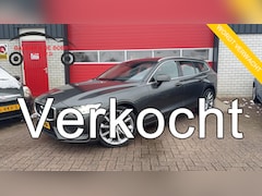 Volvo V60 - 2.0 D4 Momentum AUTOMAAT / FULL LED / CARPLAY / LEDER / STOELVERW / STUURVERW / ACHTERBANK