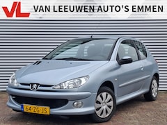 Peugeot 206 - 1.4 Forever | Nieuw Binnen | Inruilkoopje | Trekhaak | Apk 13-06-2026