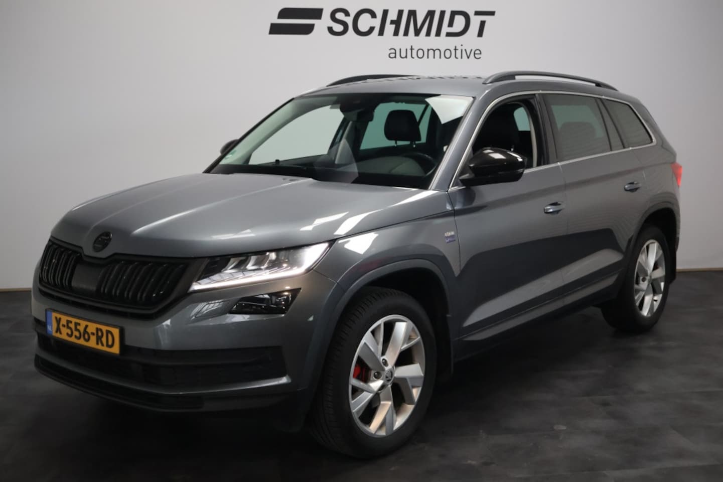 Skoda Kodiaq - 1.5 TSI Style Automaat | Trekhaak | Leder | Standkachel | Camera - AutoWereld.nl