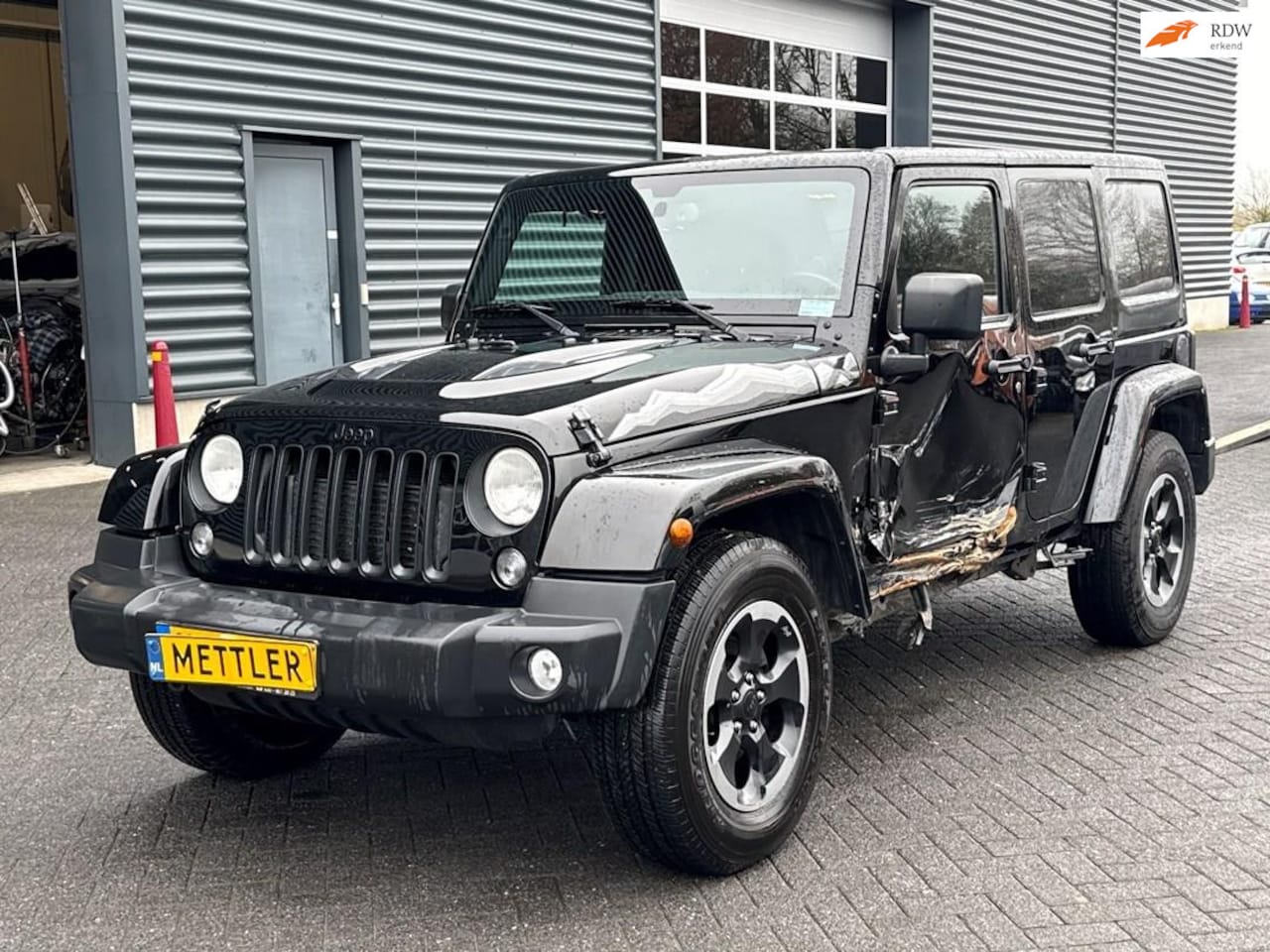 Jeep Wrangler - 2.8 CRD Rubicon 2.8 CRD Rubicon, 4x4, Grijs kenteken, navigatie, airco, cruise control - AutoWereld.nl