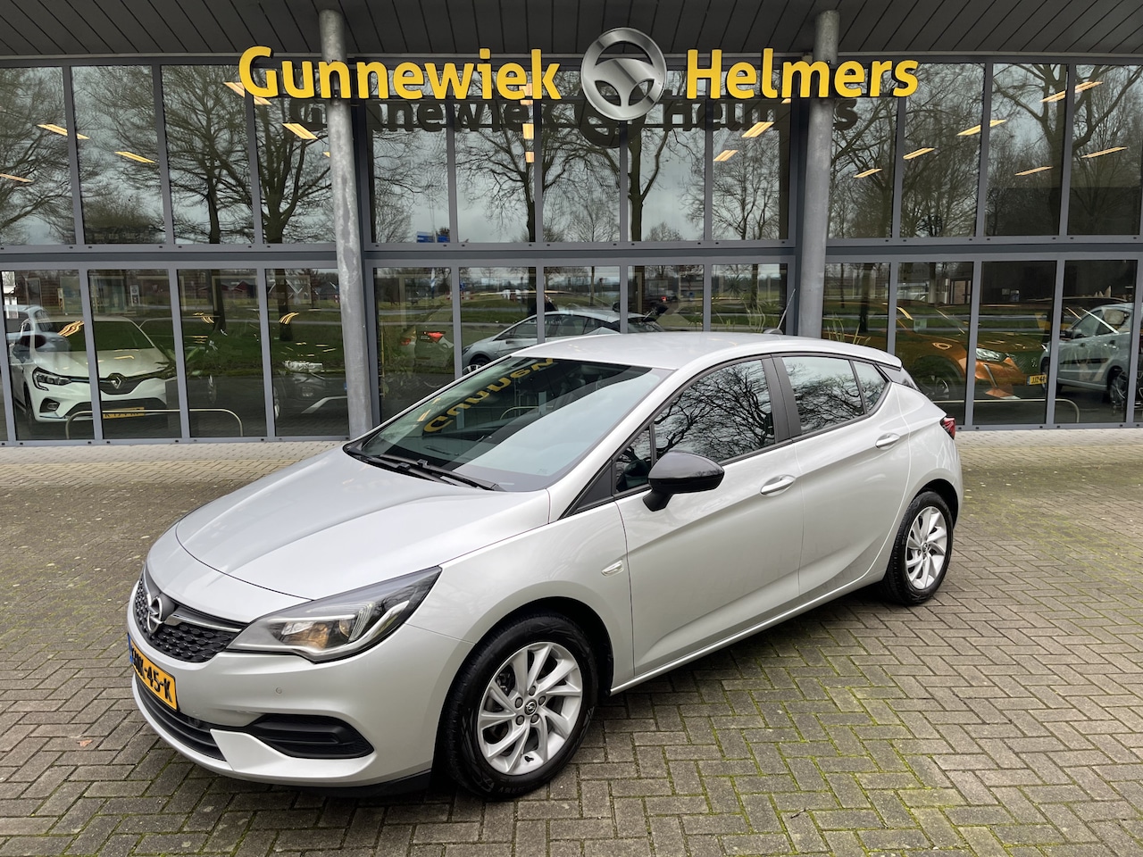Opel Astra - 1.2 Business Edition | AIRCO | CAM | CARPLAY | CRUISE | NAVI | PDC V&A - AutoWereld.nl