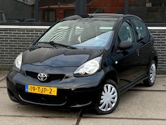 Toyota Aygo - 1.0-12V Now |Airco |Nieuwe APK |Leder |NAP