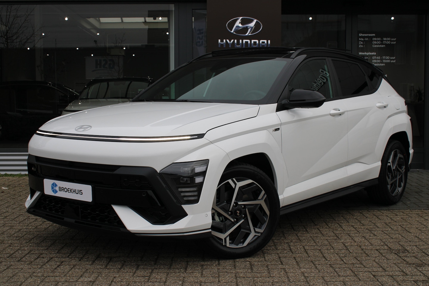 Hyundai Kona - N Line Sky Hybrid 2WD | Achteruitrijcamera | BOSE - AutoWereld.nl