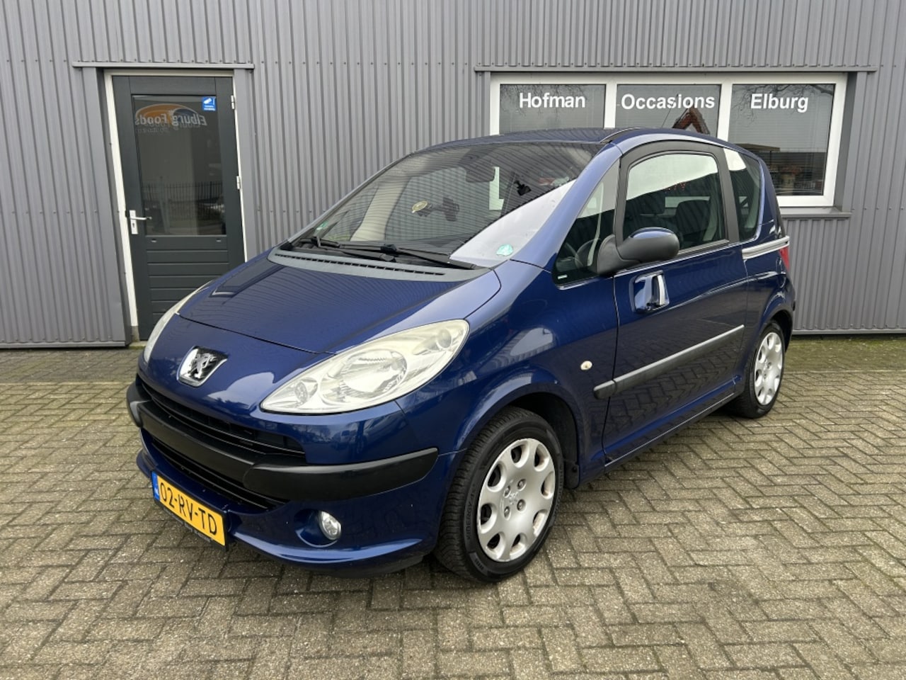 Peugeot 1007 - 1.6-16V Automaat Gentry Airco APK 02-2027! - AutoWereld.nl