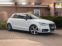Audi A1 Sportback - 1.2 TFSI Admired S-Line Xenon Stoelverwarming Navi Cruise 17''