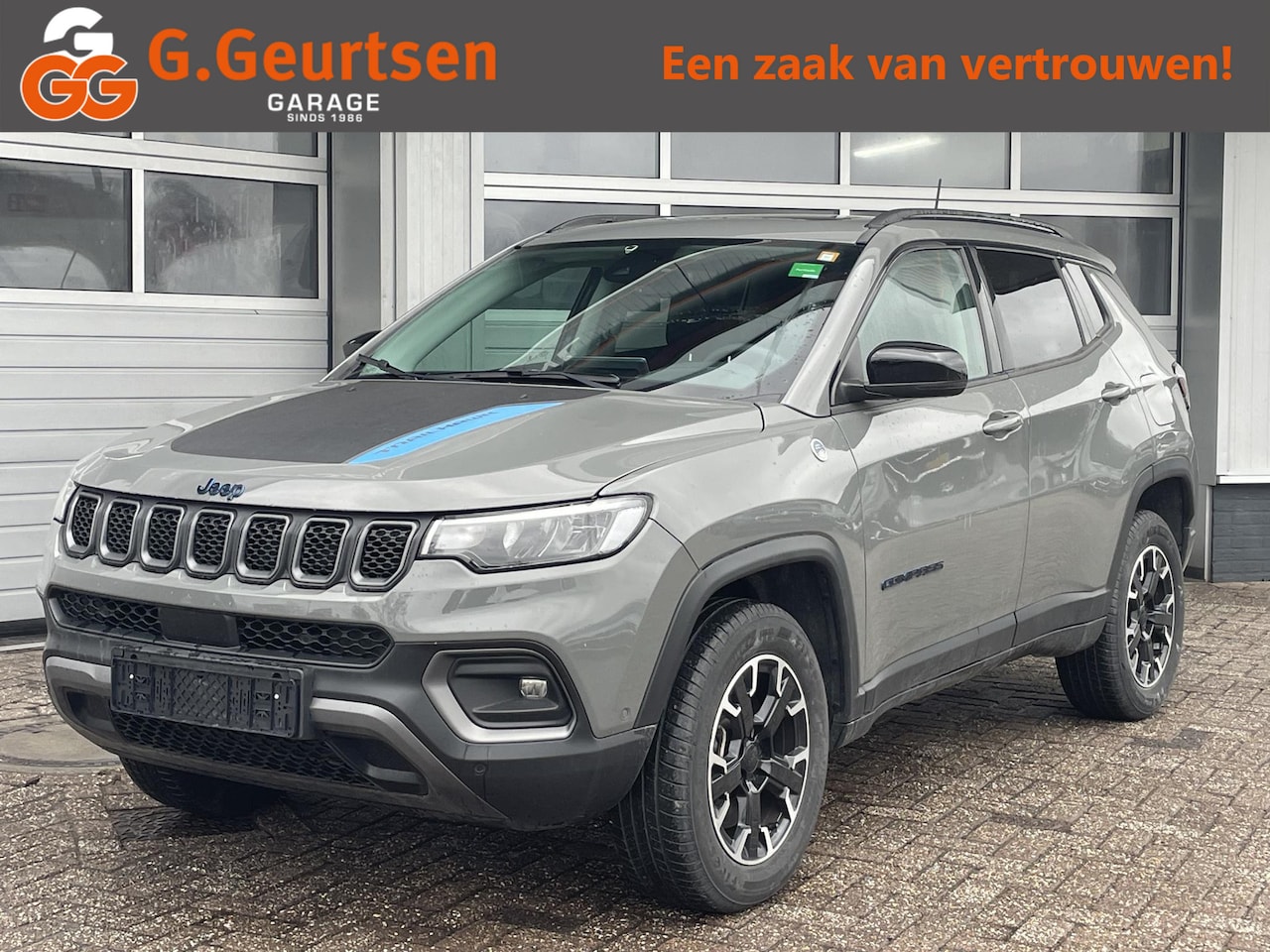 Jeep Compass - 4xe 240 Plug-in Hybrid Electric Trailhawk 4xe 240 Plug-in Hybrid Electric Trailhawk - AutoWereld.nl