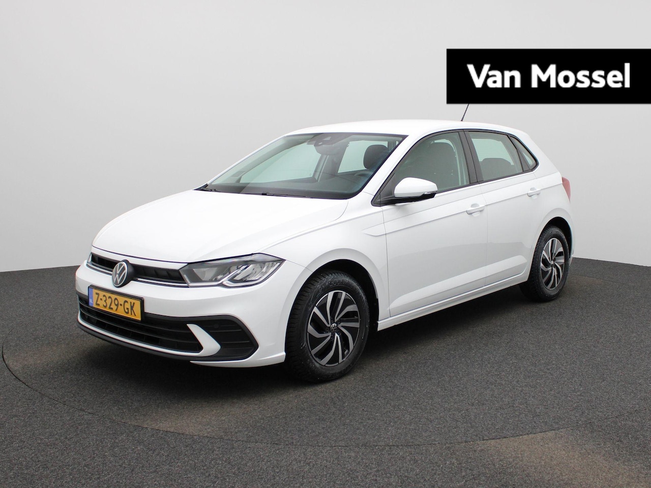 Volkswagen Polo - 1.0 MPI Polo 80 PK | Origineel Nederlands | Digitale Cockpit | 15 Inch Lichtmetalen Velgen - AutoWereld.nl