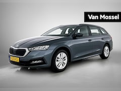 Skoda Octavia Combi - 1.0 e-TSI Business Edition | NAVIGATIE | ELEK.ACHTERKLEP | CRUISE CONTROL | CLIMATE CONTRO