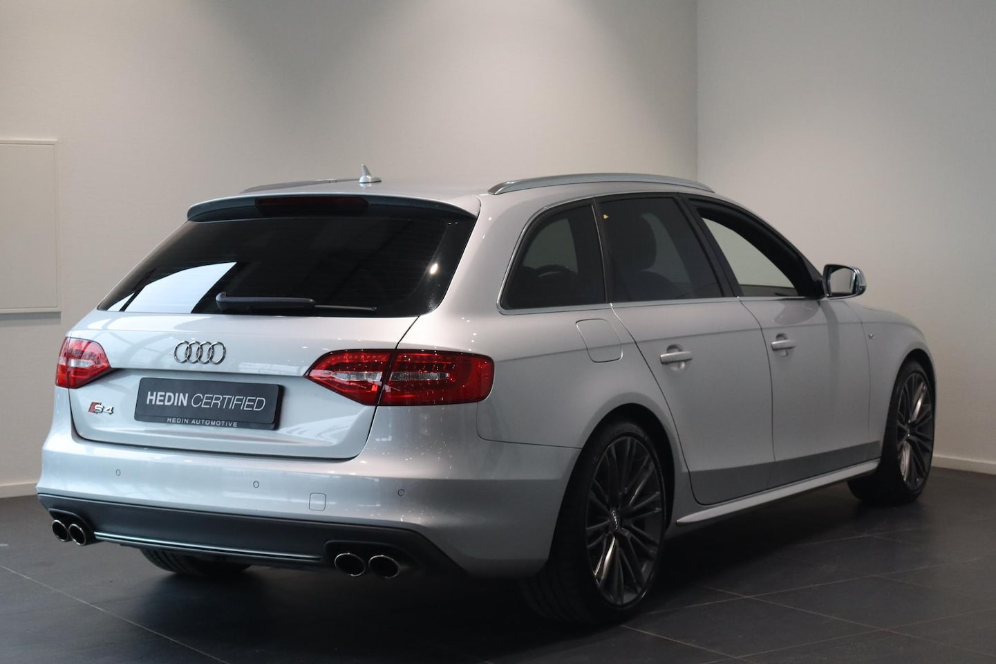 Audi A4 Avant - 3.0 TFSI S4 333 PK quattro Pro Line | onderhoud historie COMPLEET aanwezig | - AutoWereld.nl