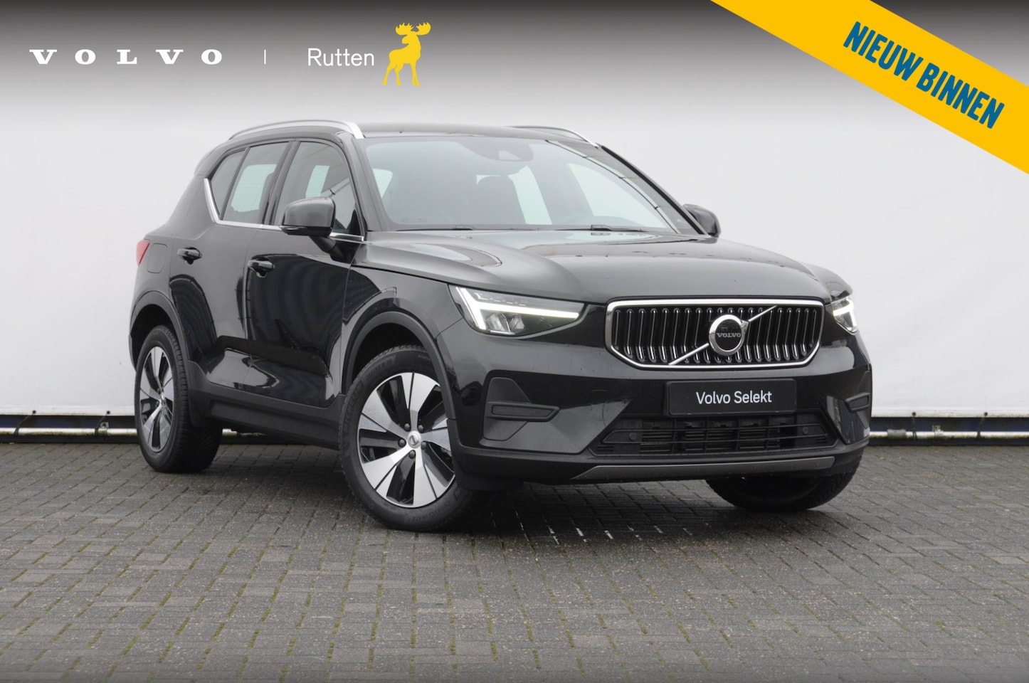 Volvo XC40 - T4 211PK Automaat Plug-in hybrid Core Bright / Apple carplay / Parkeersensoren met camera - AutoWereld.nl