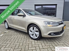 Volkswagen Jetta - 1.4 TSI Hybrid Comfortline