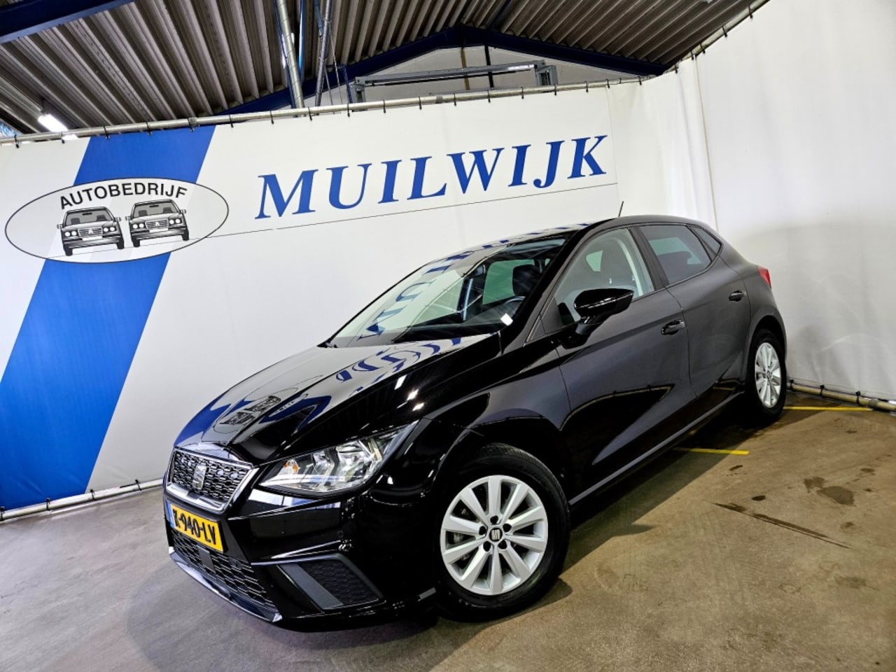 SEAT Ibiza - 1.0 TSI Style Business Intense / Camera / Clima / NL Auto - AutoWereld.nl