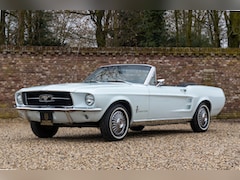 Ford Mustang Convertible - 289 "With the A-code prefix" Factory A-code (225hp V8) - "Quite exceptional in terms of nu