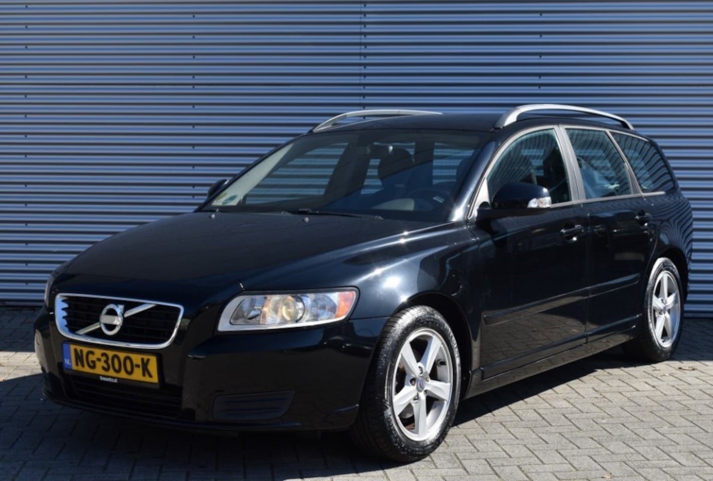 Volvo V50 - 1.6 D2 S/S KINETIC / ECC / PDC / EXPORTPRIJS - AutoWereld.nl