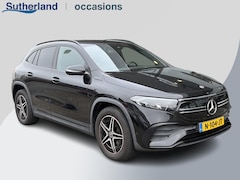 Mercedes-Benz EQA - 250 Business Solution AMG 67 kWh | 42500 km | Stoelverwarming | Dodehoeksensoren | Camera