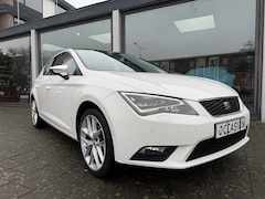 SEAT Leon - 1.2 TSI Style | Schuif kanteldak | Leder/alcantara | NW. Distributieriem
