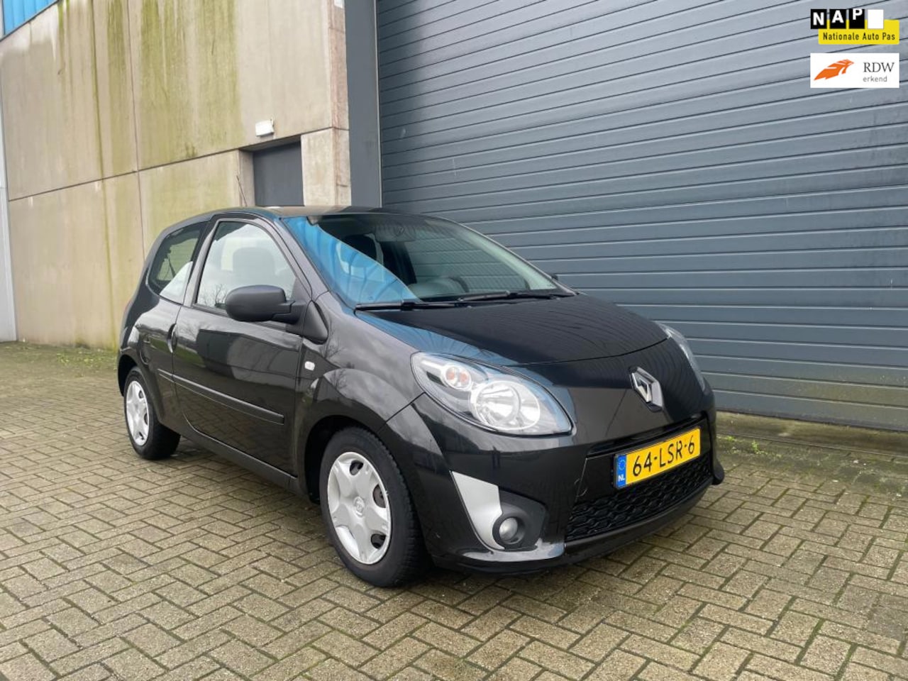 Renault Twingo - 1.2i 16V Authentique AIRCO NAP APK 2010 - AutoWereld.nl