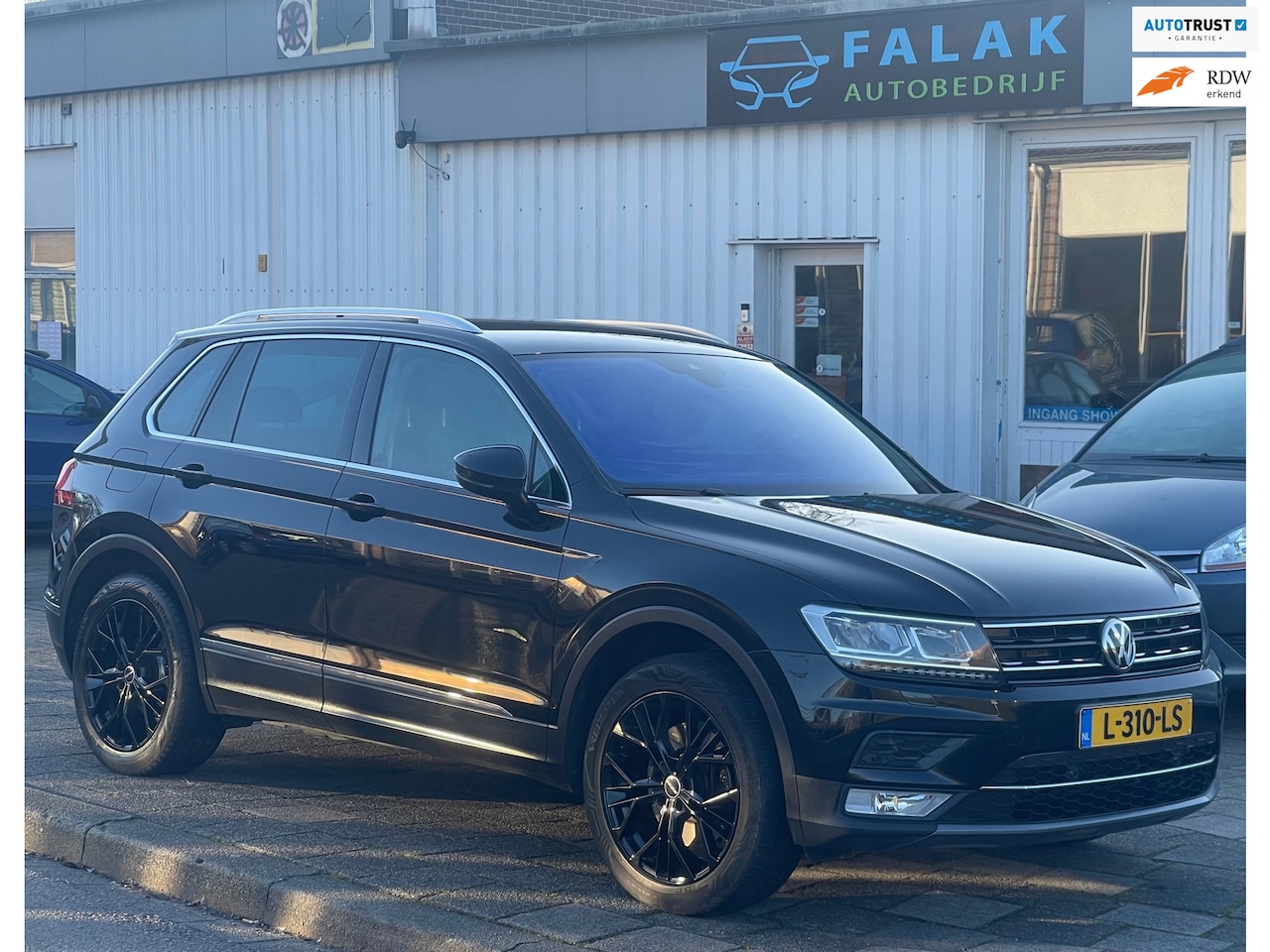 Volkswagen Tiguan - 2.0 TSI 4Motion Highline trekhaak - AutoWereld.nl