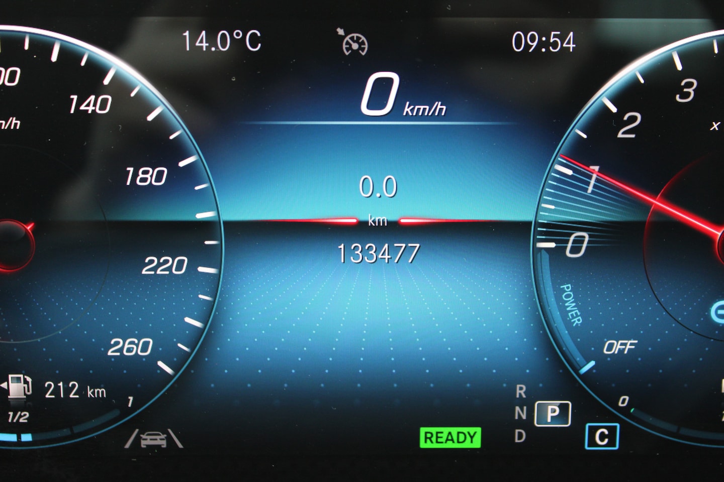 Mercedes-Benz CLA-klasse Shooting Brake - 250e AUT8 Luxury Limited LEDER SFEER NAVI CAMERA 18'' - AutoWereld.nl