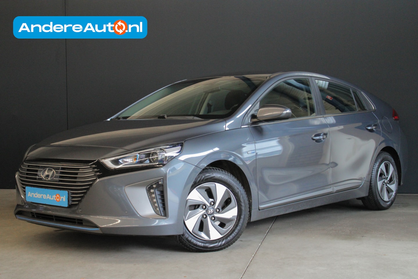 Hyundai IONIQ - 1.6 GDi Comfort |ACC|parkeersensoren|camera|climate control| - AutoWereld.nl