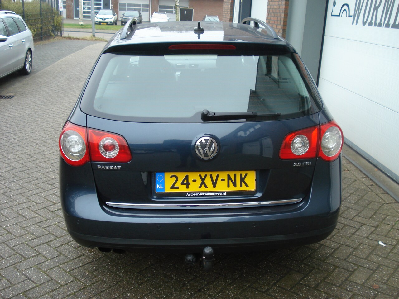 Volkswagen Passat Variant - 2.0 FSI Comfortline Business
