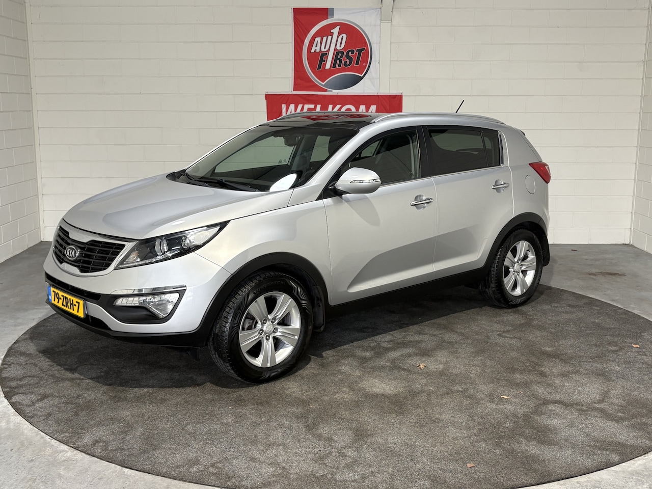 Kia Sportage - 2.0 Plus Pack 2.0 Plus Pack, Automaat, Panoramadak, Climate, Cruise control, NL auto, Boekjes, Trekhaak, - AutoWereld.nl