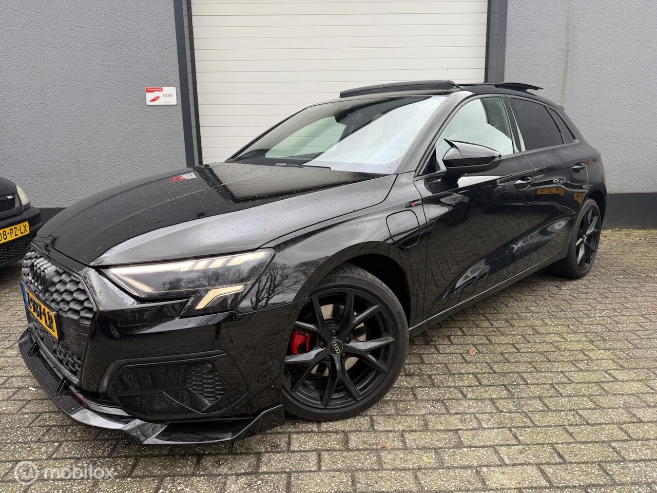 Audi A3 Sportback - 40 TFSI e Edition/Pano/ S Line / Virtual/ - AutoWereld.nl